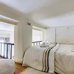 Charmant Appartement En Plein Coeur De Paris